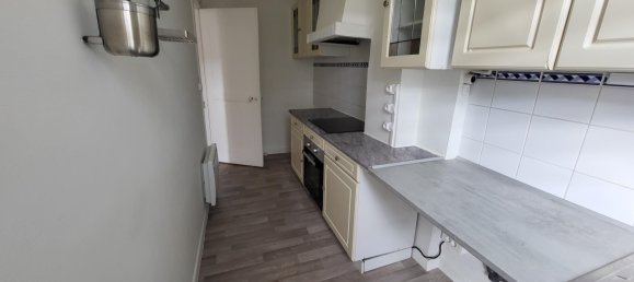 Edificio en Chalons-en-Champagne, France 277 m² No. 211595 11