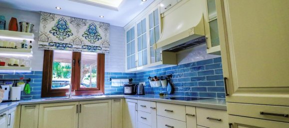 5 bedrooms Villa in Aphrodite Hills, Cyprus No. 21763 3