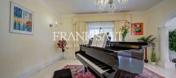 7 bedrooms Villa in Swieqi, Malta No. 11648 13