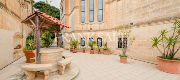 7 bedrooms Villa in Swieqi, Malta No. 11648 42