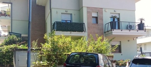 2 bedrooms Apartment in San Giovanni Teatino, Italy No. 281576 4