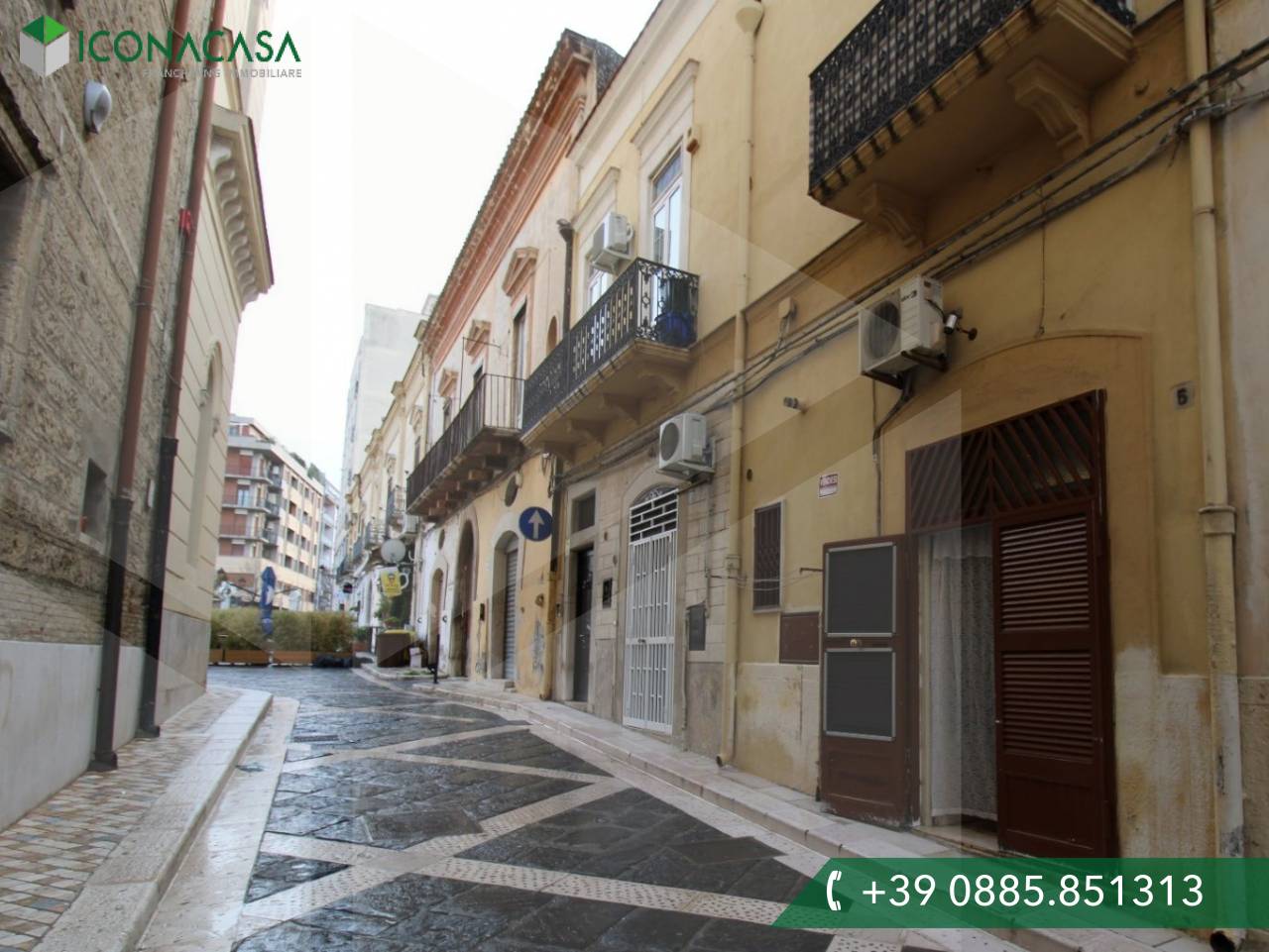 2 rooms House in Cerignola, Italy No. 18233