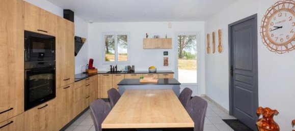 3 Schlafzimmer Villa in Gimont, France, Nr. 311505 2