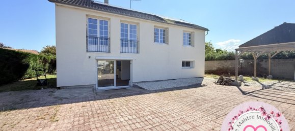 Casa de 4 dormitorios en Loiret, France No. 282704 2