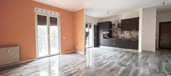 3 rooms Apartment in Verderio, Italy No. 109485 8