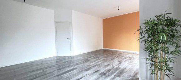 3 rooms Apartment in Verderio, Italy No. 109485 10
