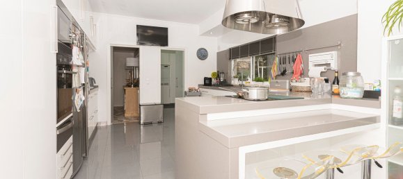 5 bedrooms House in Sintra, Portugal No. 31387 37