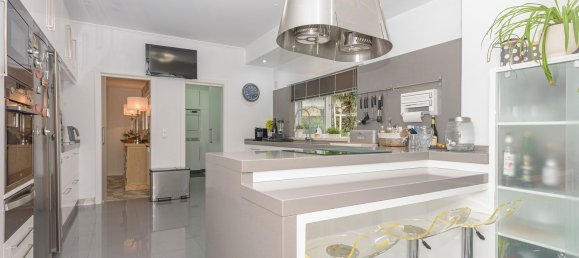 5 bedrooms House in Sintra, Portugal No. 31387 4