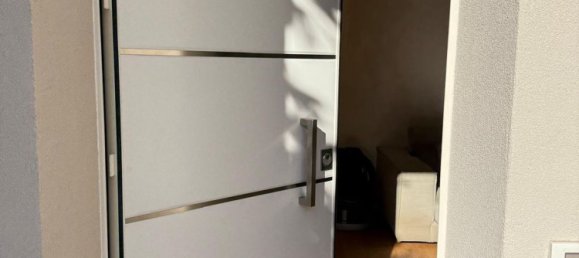 6 rooms Apartment in Senigallia, Italy No. 8987 16