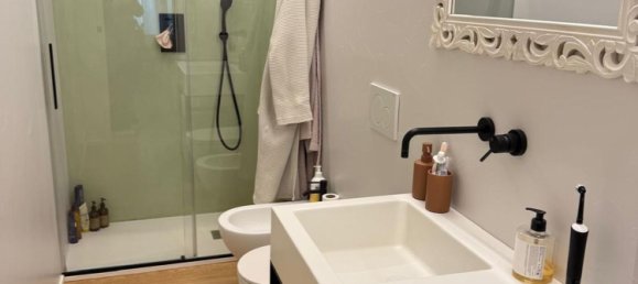 6 rooms Apartment in Senigallia, Italy No. 8987 8