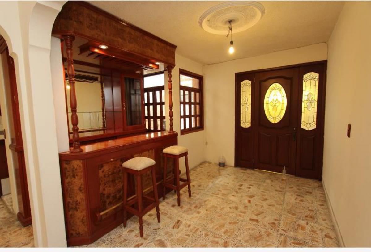 Дом с 3 спальнями в Экатепек де Морелос, Мексика № 214790