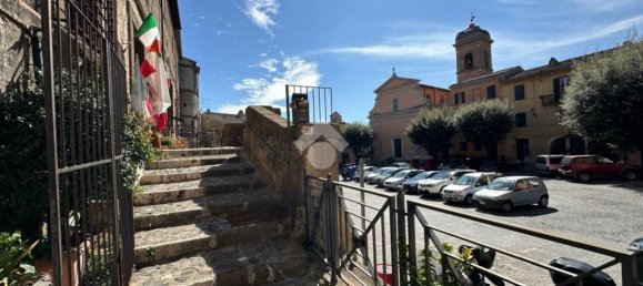 Квартира с 2 комнатами в Морлупо, Италия № 70481 20