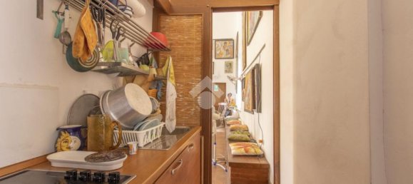 Квартира с 2 комнатами в Морлупо, Италия № 70481 14