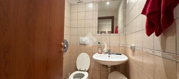 Квартира с 2 комнатами в Морлупо, Италия № 70481 16