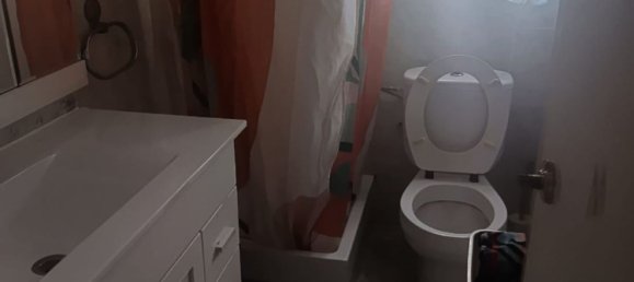 4 bedrooms Apartment in Lleida, Spain No. 171739 8