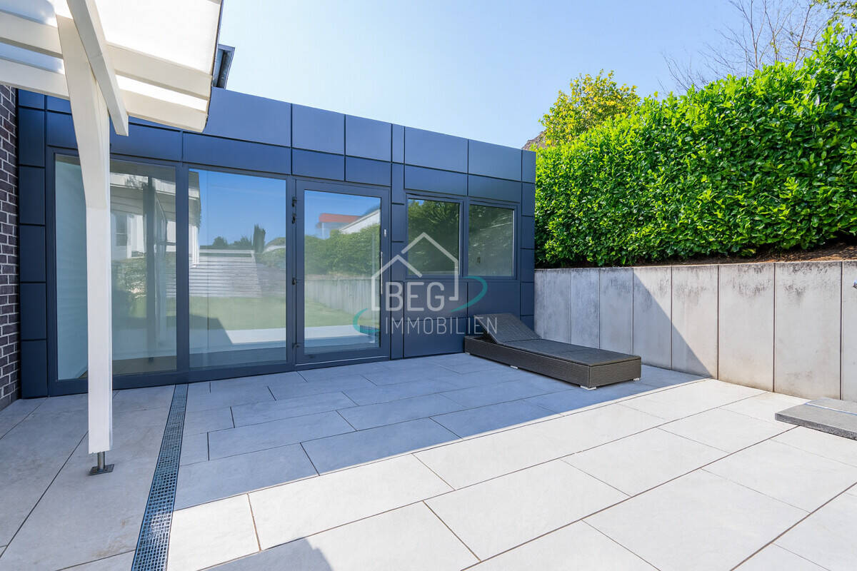 Дом с 4 спальнями в Швебиш Халль, Германия № 325758