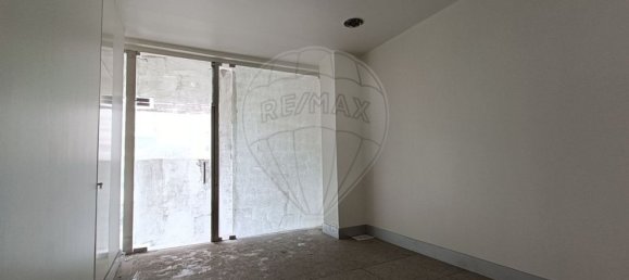 Propriété commerciale à Coimbra, Portugal 43m² No. 65832 5