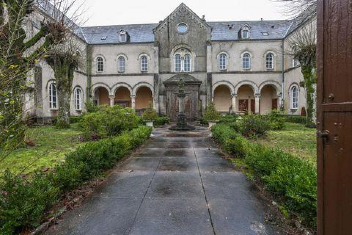 10 غرف نوم منزل في Le Mans, France رقم 27114