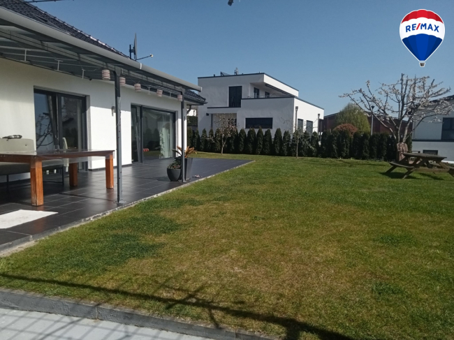 7 rooms Bungalow in Osnabruck, Germany No. 239757