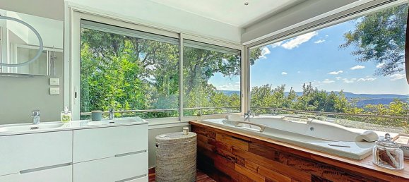 3 Schlafzimmer Villa in Aubenas, France, Nr. 300877 7