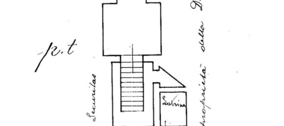 115m² Commercial property in Palermo, Italy No. 74764 8