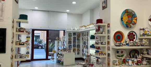 115m² Commercial property in Palermo, Italy No. 74764 12