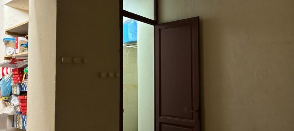 115m² Commercial property in Palermo, Italy No. 74764 17