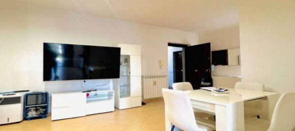 2 chambres Appartement à Giugliano in Campania, Italy No. 291705 7