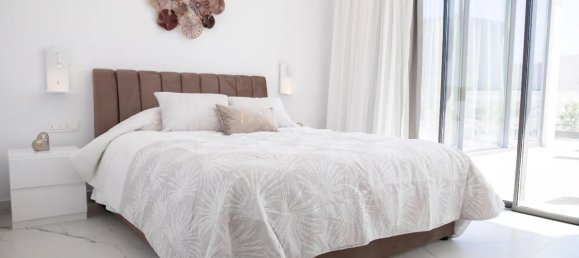 3 bedrooms Villa in Chloraka, Cyprus No. 17141 7