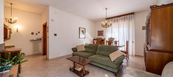 5 bedrooms Villa in Verona, Italy No. 360622 18