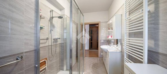 5 bedrooms Villa in Verona, Italy No. 360622 7