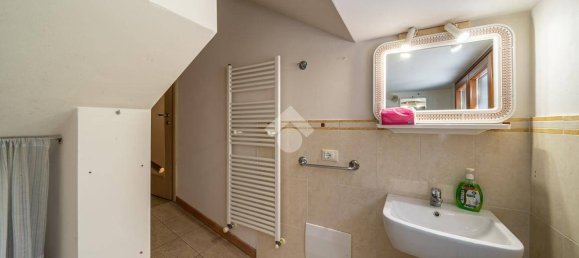 5 bedrooms Villa in Verona, Italy No. 360622 10