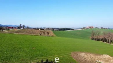  Land in Waldneukirchen, Austria No. 15082