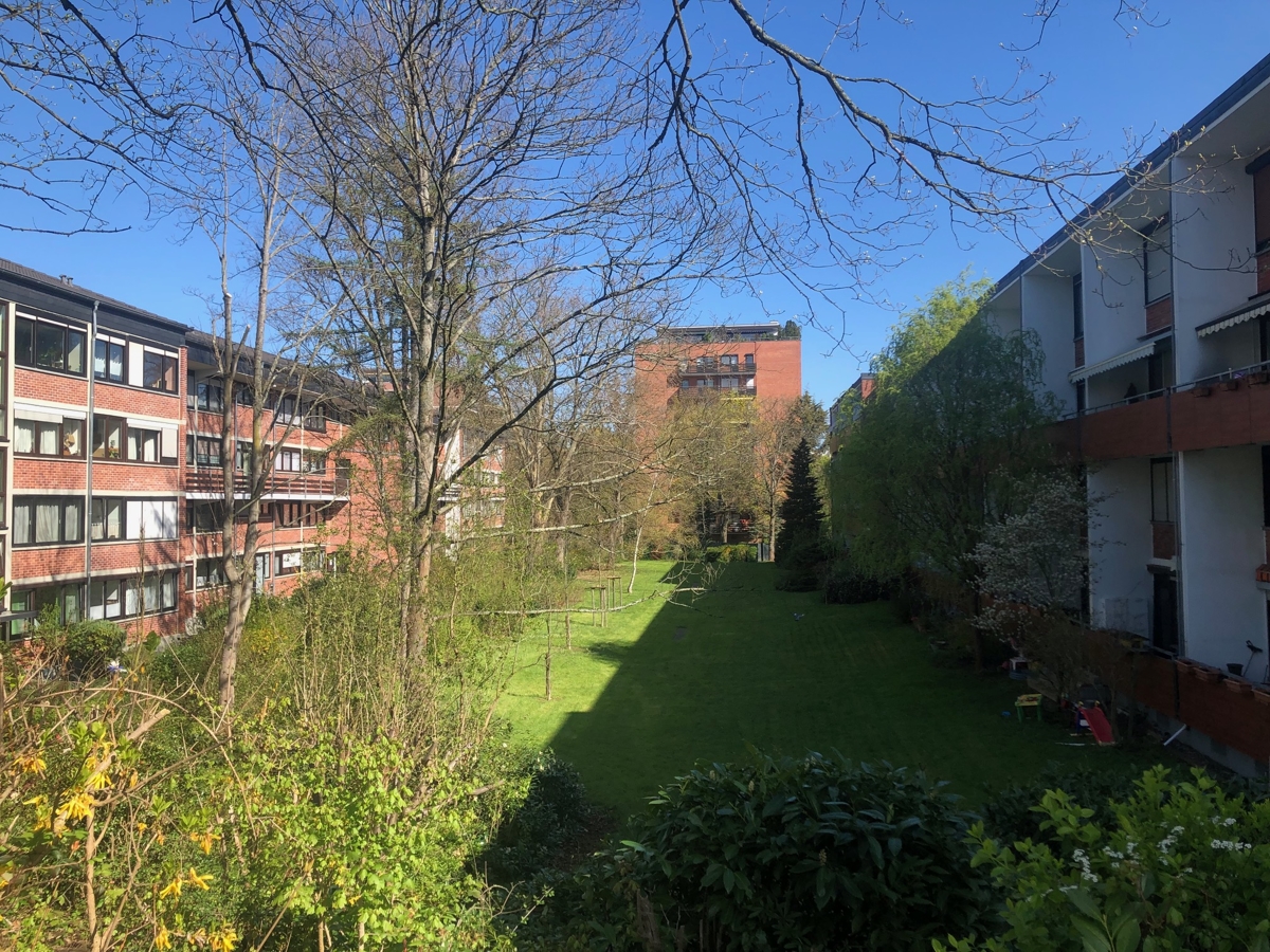 Apartamento de 3 dormitorios en Duisburg, Germany No. 124013