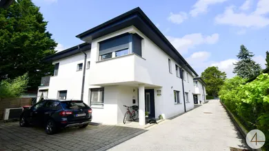 5 rooms Townhouse in Strasshof an der Nordbahn, Austria No. 145019