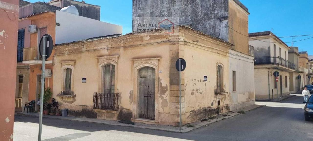 3غرفة منزل في Avola, Italy رقم 31458