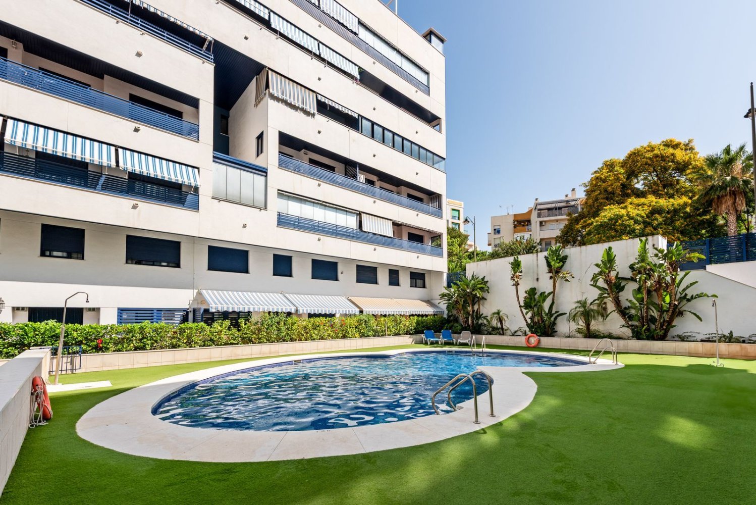 2 غرف نوم شقة في Estepona, Spain رقم 135137