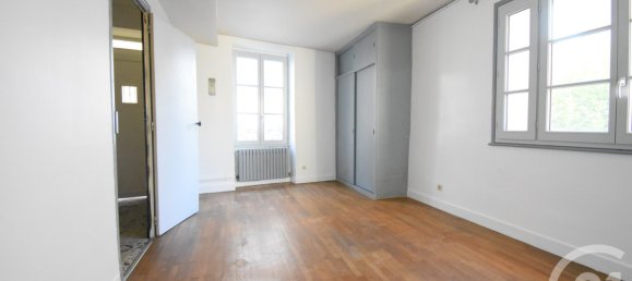 8 bedrooms House in Vichy, France No. 202517 5