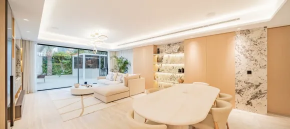 5 dormitorios villa en venta en Meadows, Dubai, UAE № 111348 7