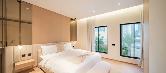 5 dormitorios villa en venta en Meadows, Dubai, UAE № 111348 2