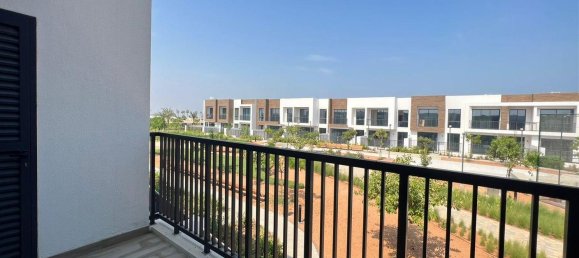 4 bedrooms Villa in Mina Al Arab, UAE No. 34879 14