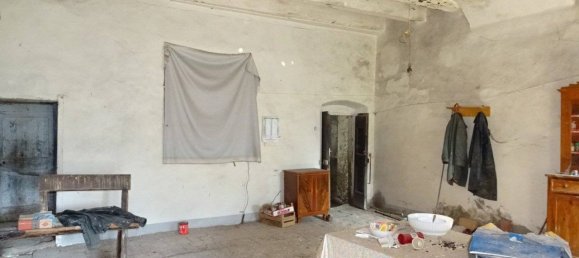 4 bedrooms Villa in Poppi, Italy No. 179569 15