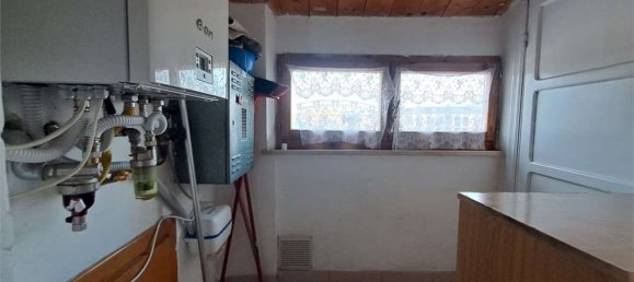 3 rooms Apartment in Jesi, Italy No. 223166 4