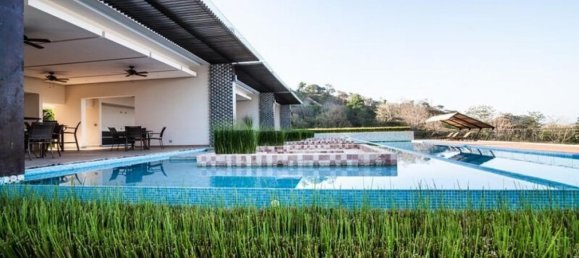 3 bedrooms House in Garabito, Costa Rica No. 1179 3