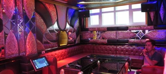 Villa de 3 dormitorios en Long Bien, Vietnam No. 2622 18