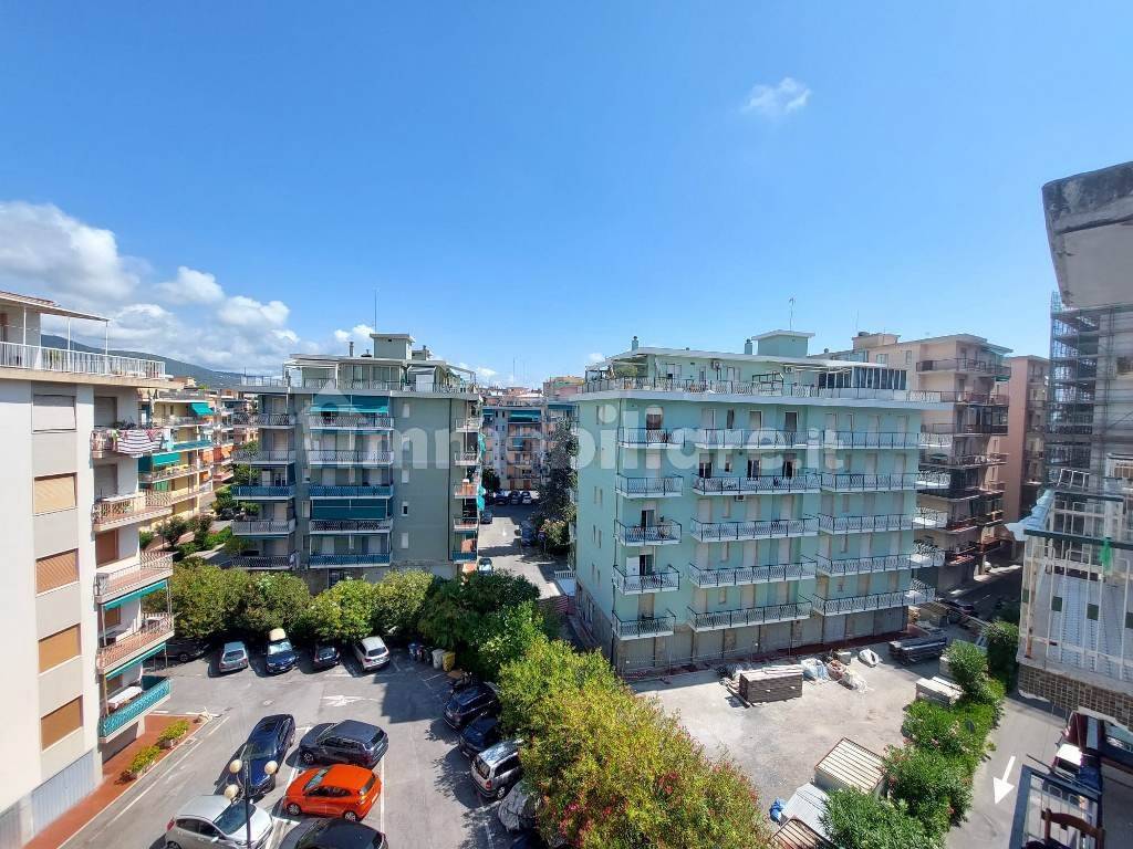 1 Schlafzimmer Wohnung in Borghetto Santo Spirito, Italy, Nr. 271597