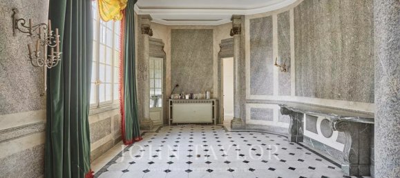 Apartamento de 4 dormitorios en Paris, France No. 345048 16