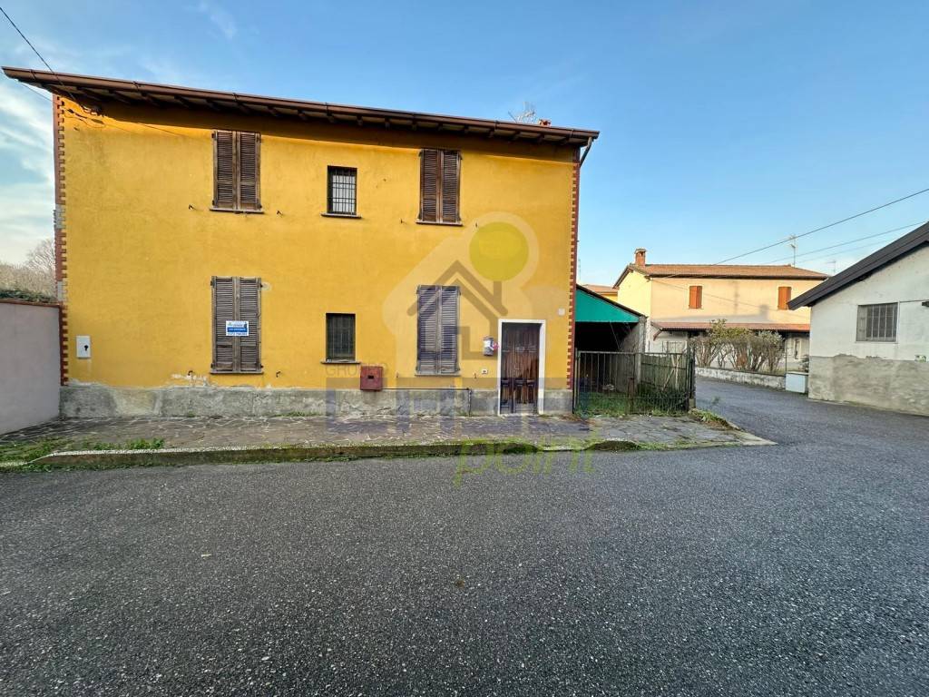 2 Schlafzimmer Haus in Acquanegra Cremonese, Italy, Nr. 88163
