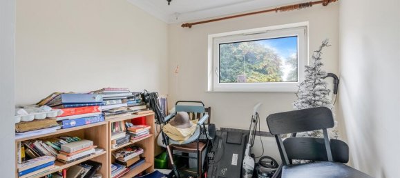 2 bedrooms Apartment in Epsom, United Kingdom No. 9765 7