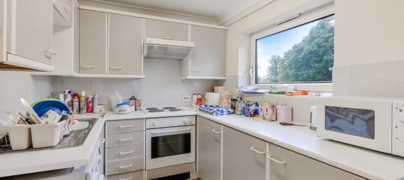 2 bedrooms Apartment in Epsom, United Kingdom No. 9765 4